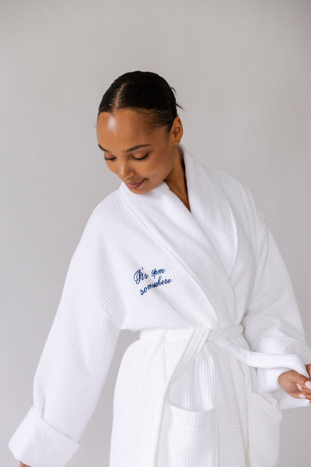 RESORT ROBE - IT'S 9PM SOMEWHERE